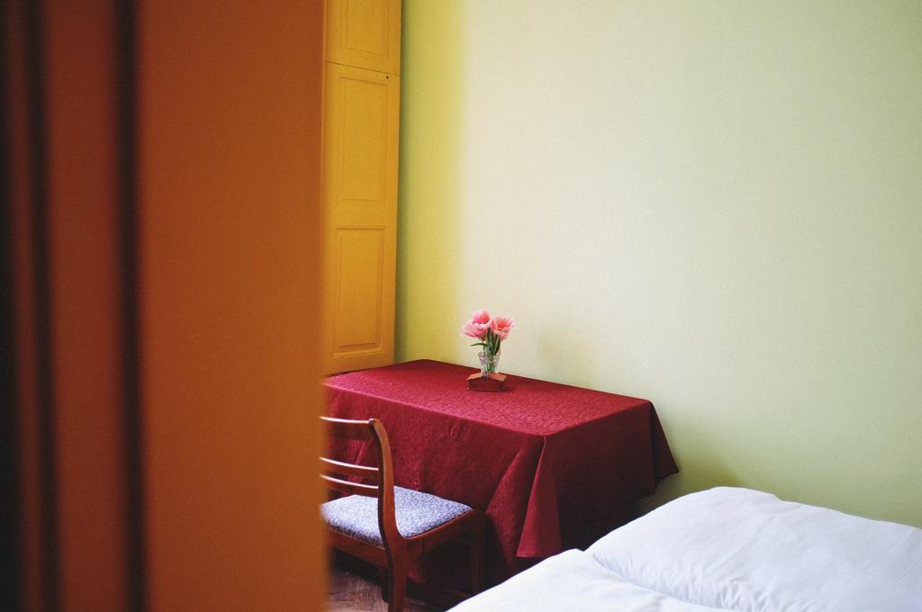 Elementary Hostel Odessa Dış mekan fotoğraf