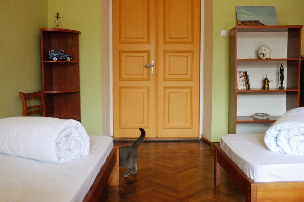 Elementary Hostel Odessa Dış mekan fotoğraf