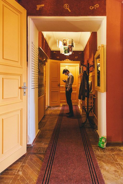 Elementary Hostel Odessa Dış mekan fotoğraf